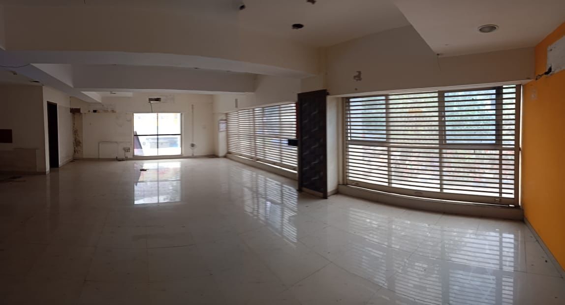 Office Space Semi Furnished in Kohinoor Apts , Dadar West